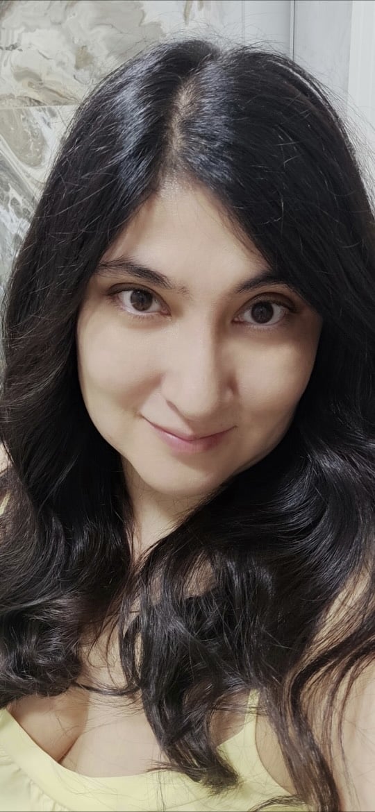 女性プロフィール写真