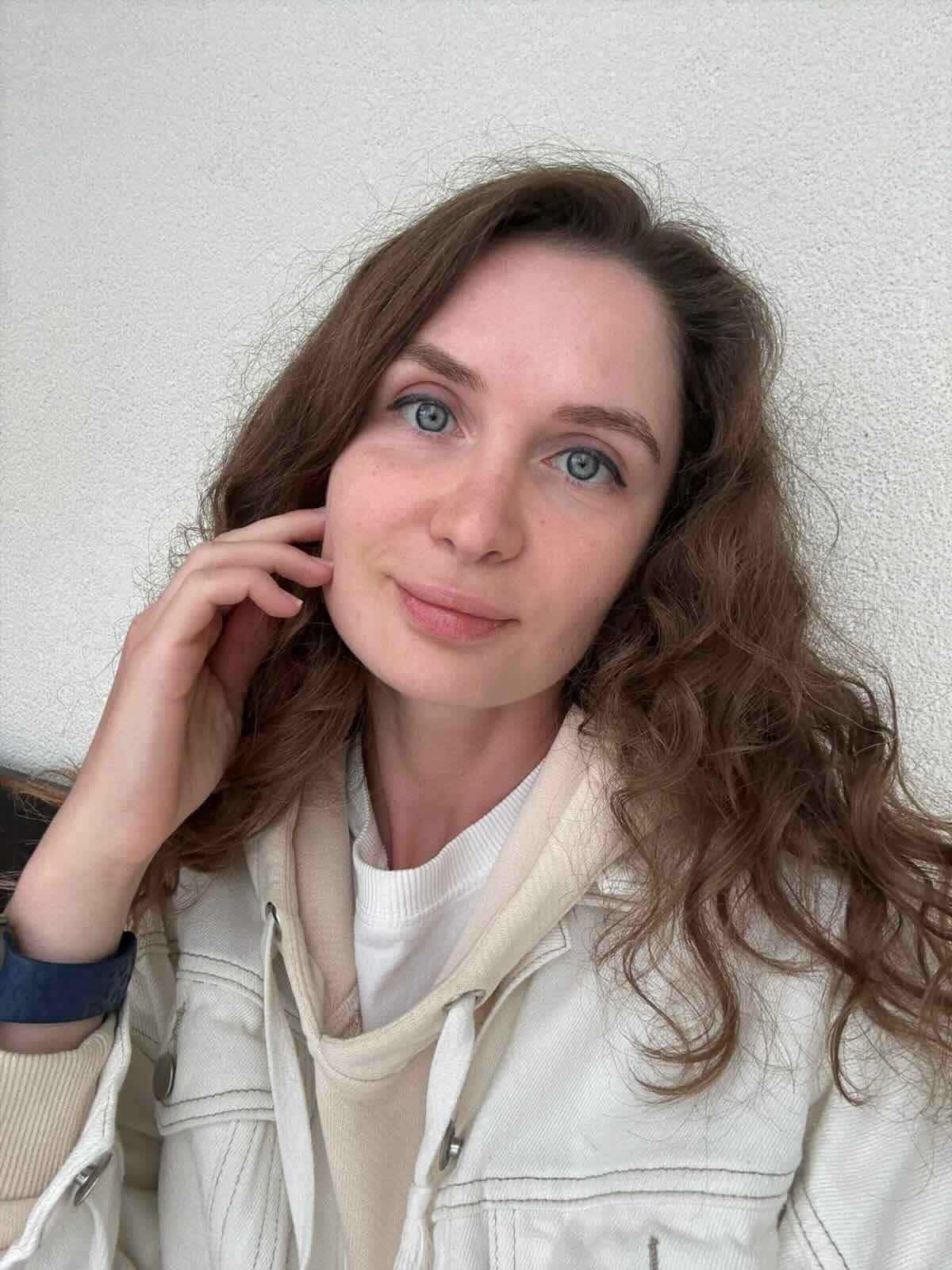 女性プロフィール写真