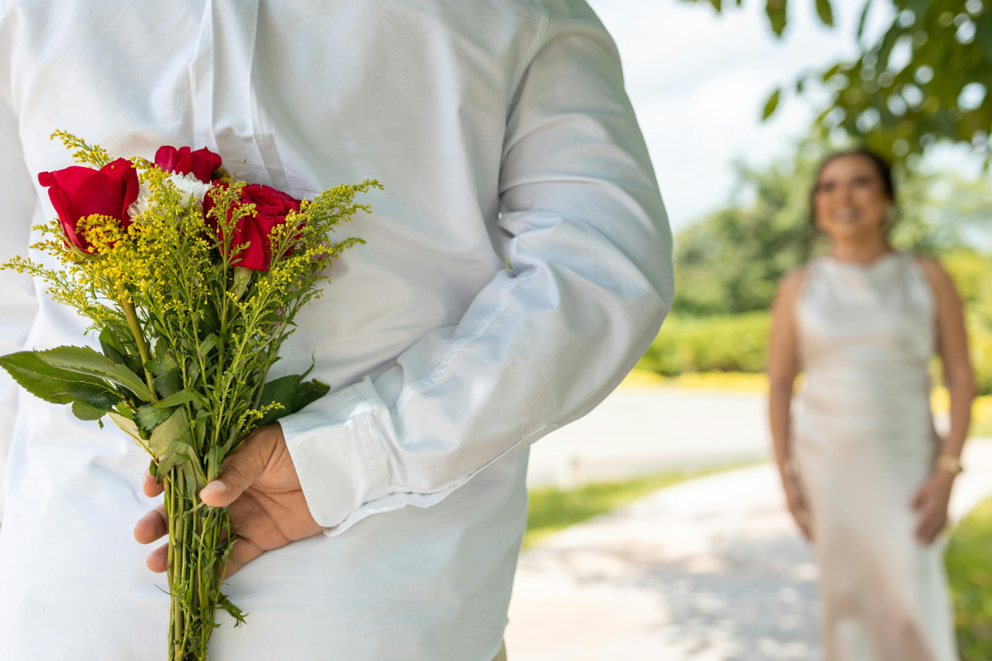 国際結婚を彩る祝福のブーケ｜国際結婚 相談所 ナタリーハウス