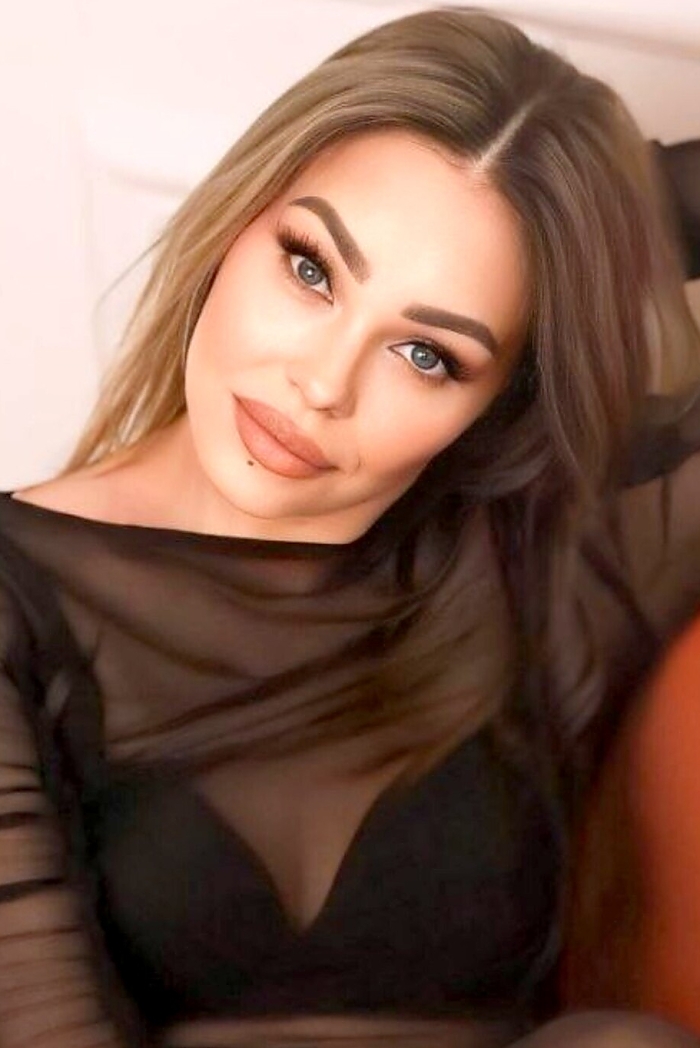 ID: KIW-967