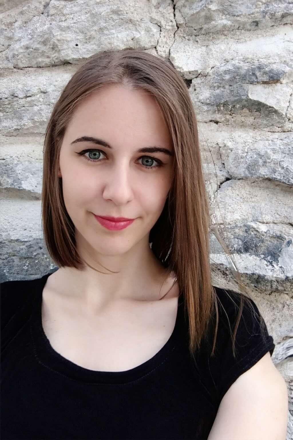 ID: UZN-8770