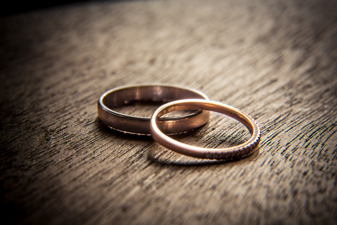 国際結婚を象徴する結婚指輪｜国際結婚 サポート 値段 国際結婚 相談所 ナタリーハウス